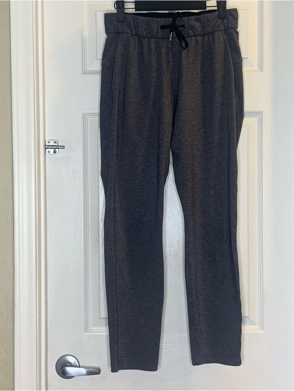 Lululemon On The Fly Pant *28" Heathered Black Size 4